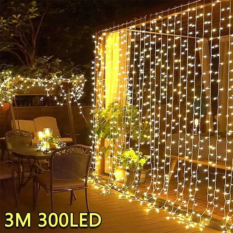 Cortina de Luzes LED Natalinas - Magia e Encanto em Sua Casa